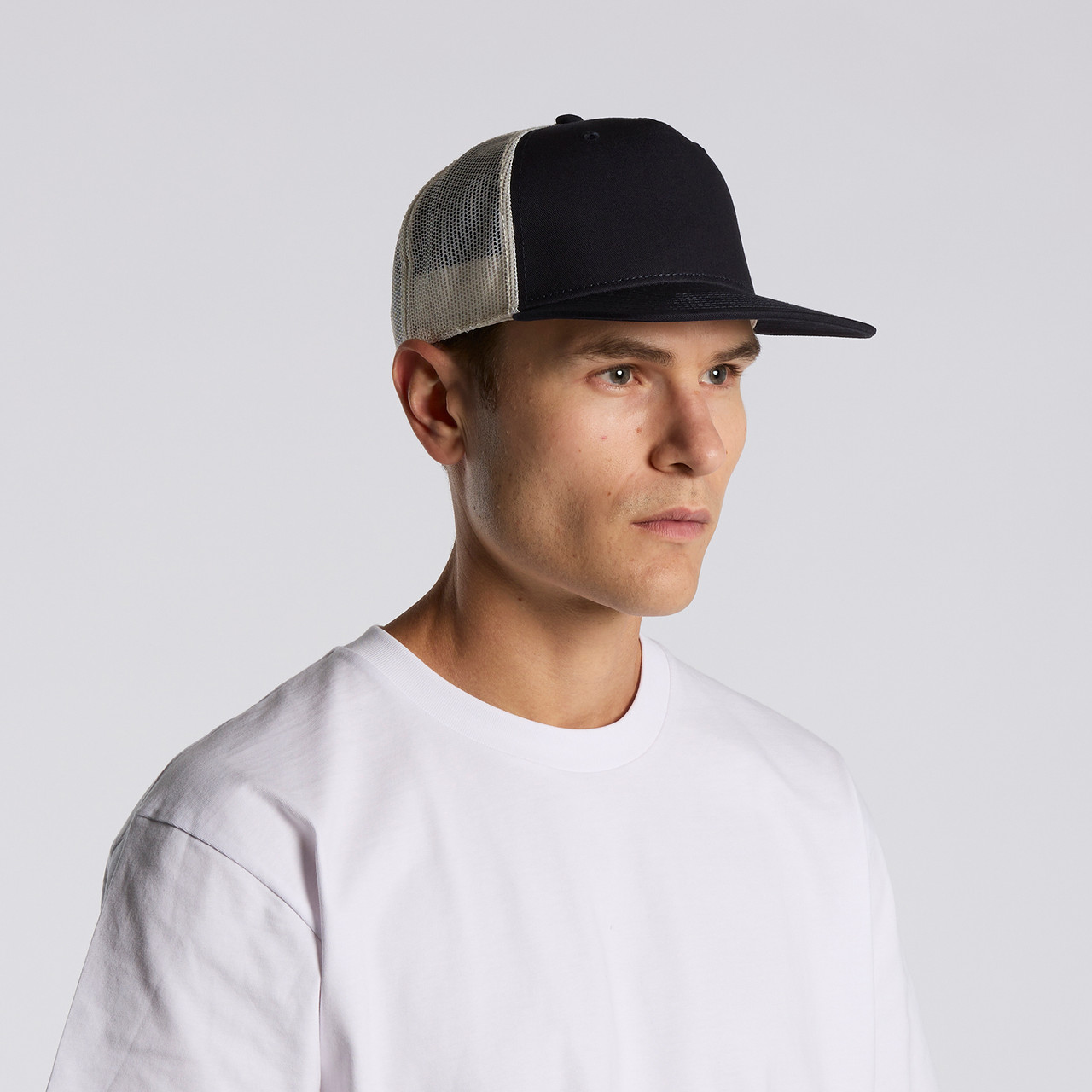 Stock Contrast Trucker - Image 16