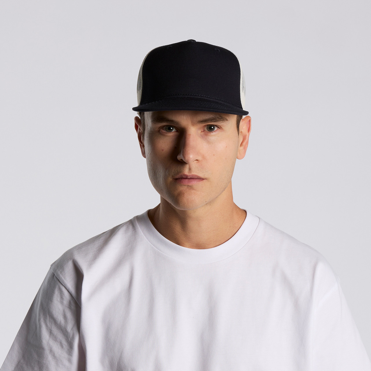 Stock Contrast Trucker - Image 20