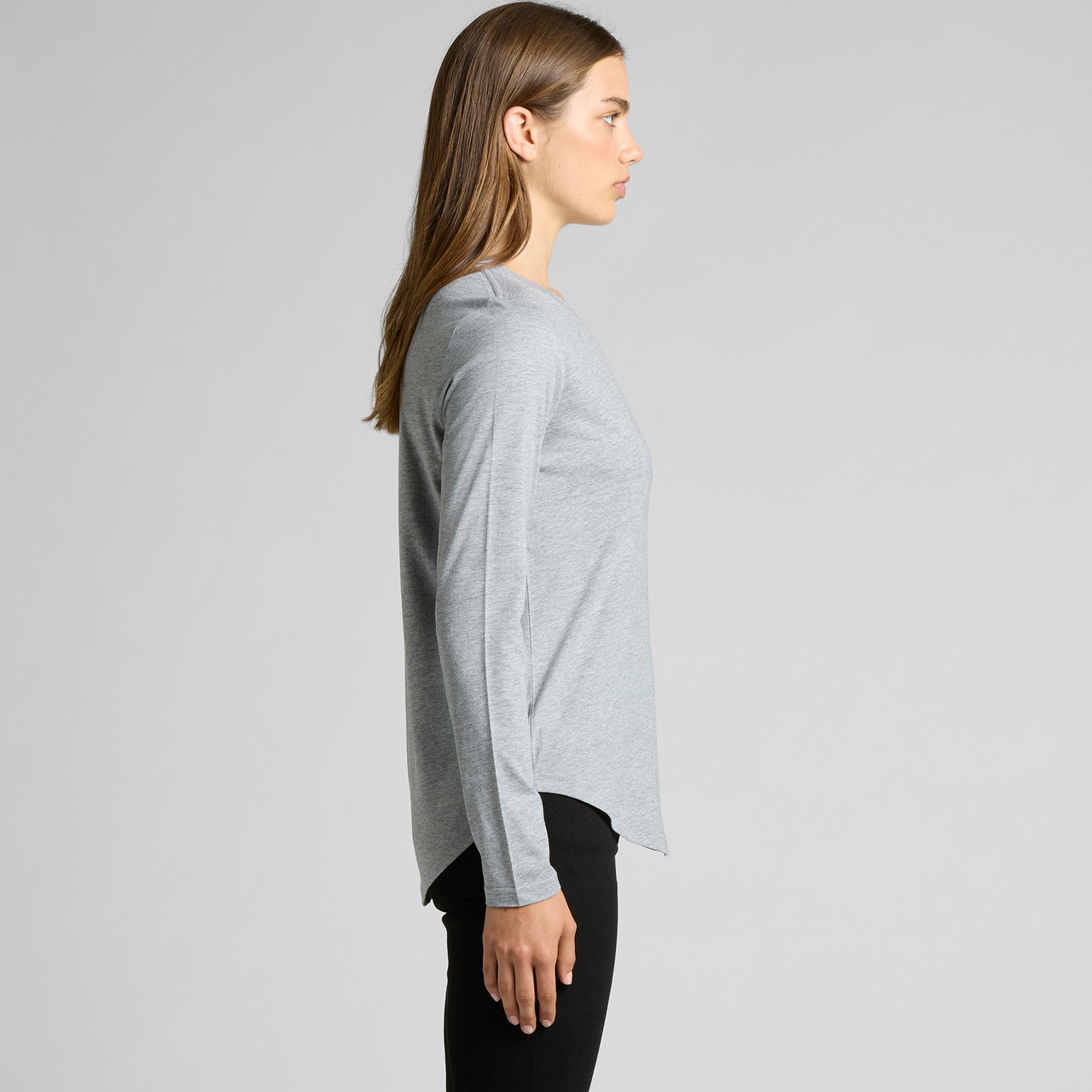 Wo's Curve L/S Tee - Image 10