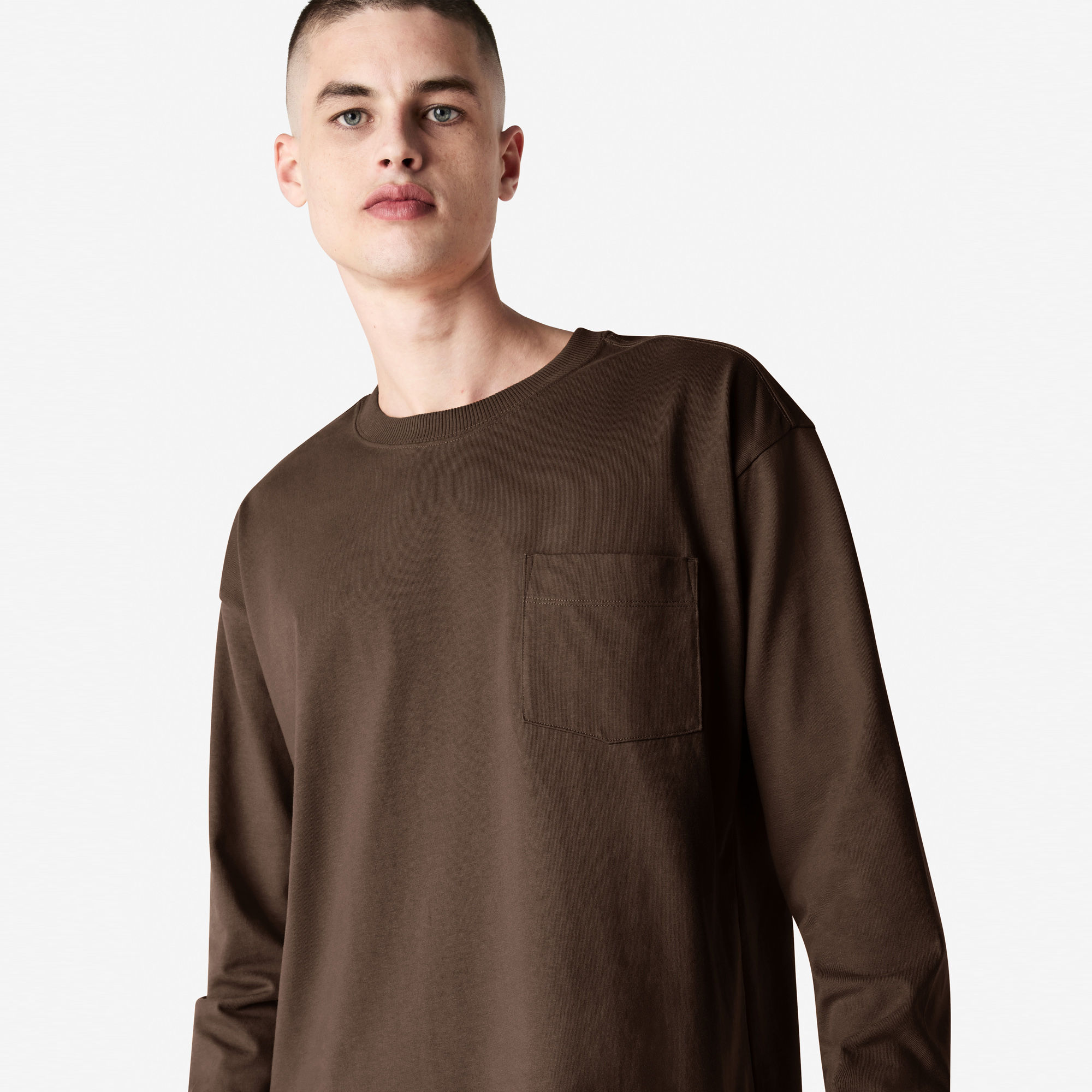 9410 American Apparel Super Heavyweight Long Sleeve T-Shirt With Pocket - Image 13