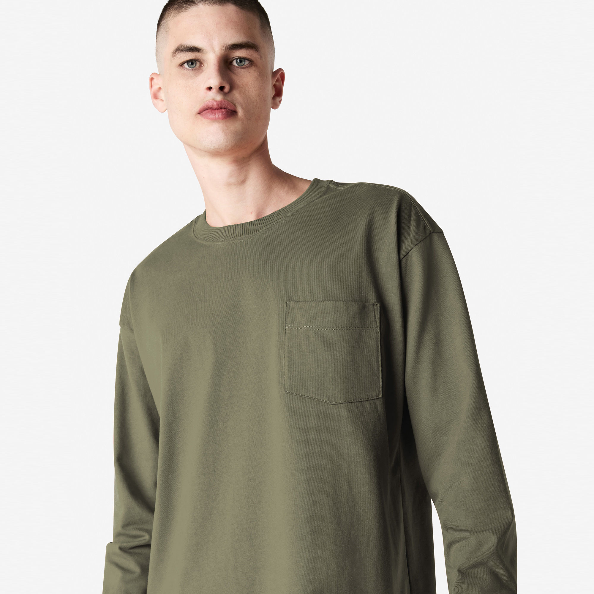 9410 American Apparel Super Heavyweight Long Sleeve T-Shirt With Pocket - Image 31