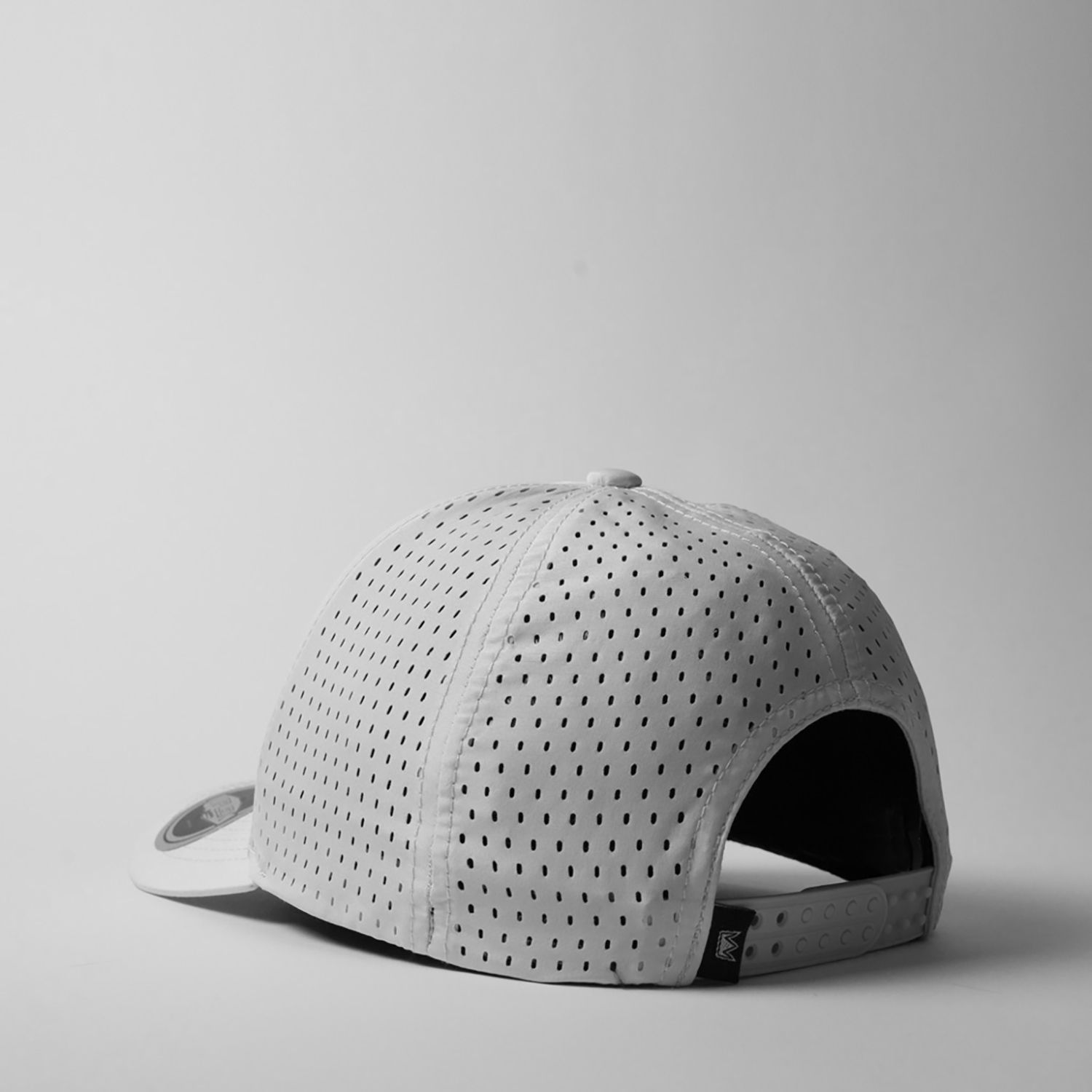 U15618 UFlex Adults High Tech Curved Peak Snapback - Image 12
