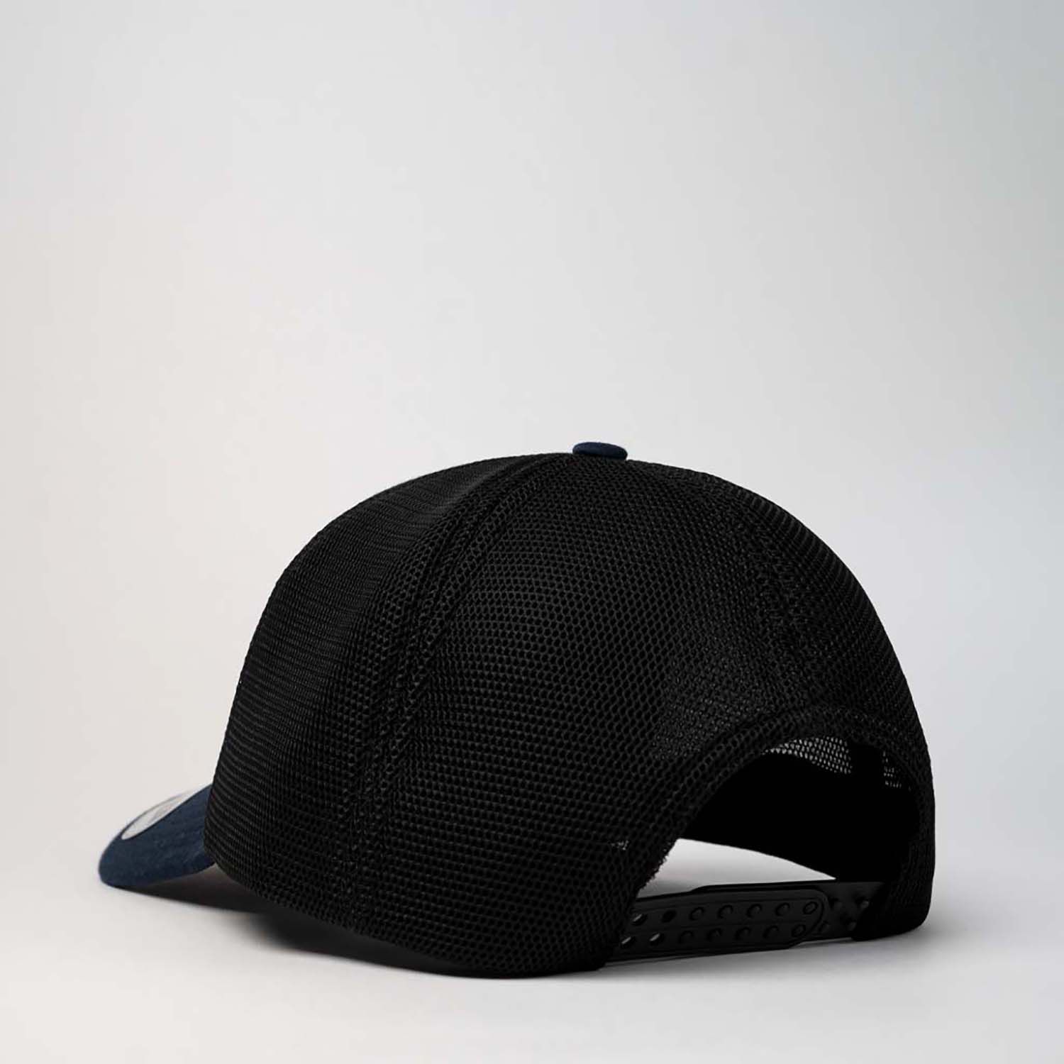 U21503 UFlex Adults Comfort Trucker Cap - Image 15