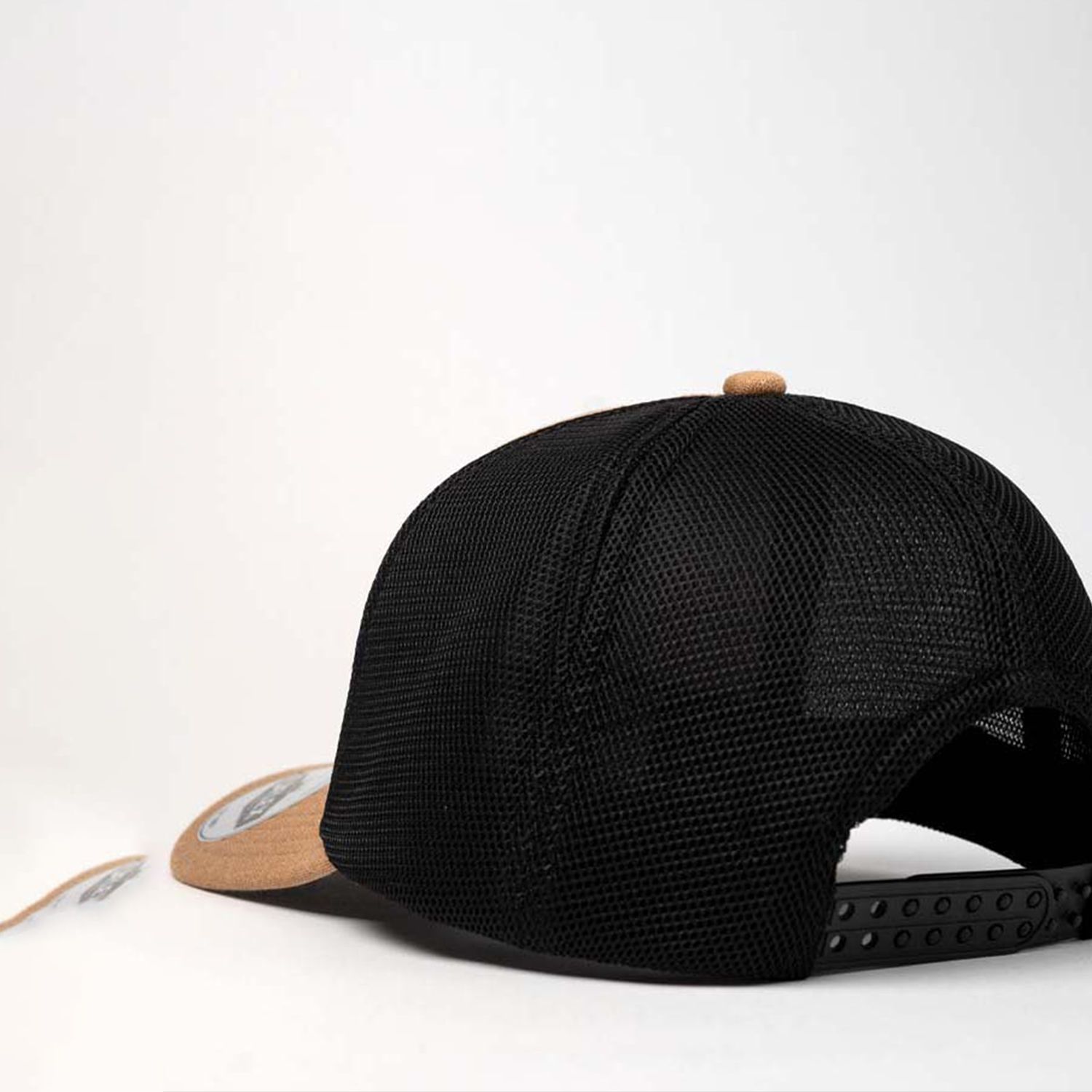 U21503 UFlex Adults Comfort Trucker Cap - Image 3