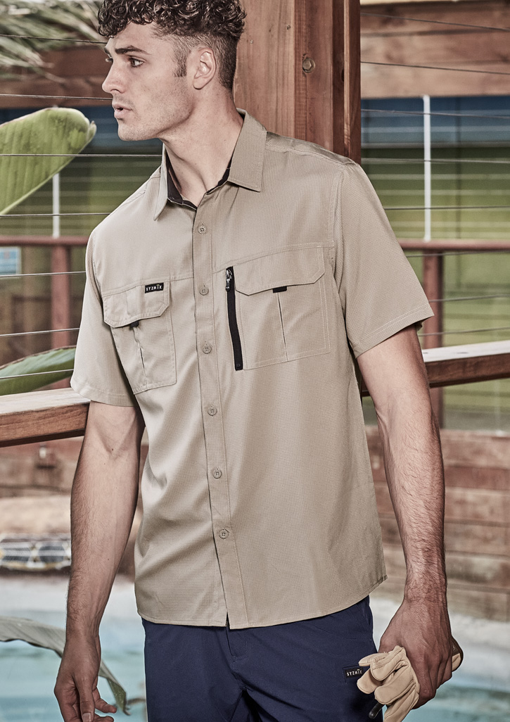 Mens Outdoor Short Sleeve Shirt - Image 56