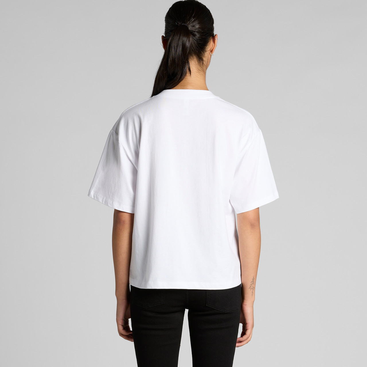 Wo's Martina V Neck Tee - Image 3