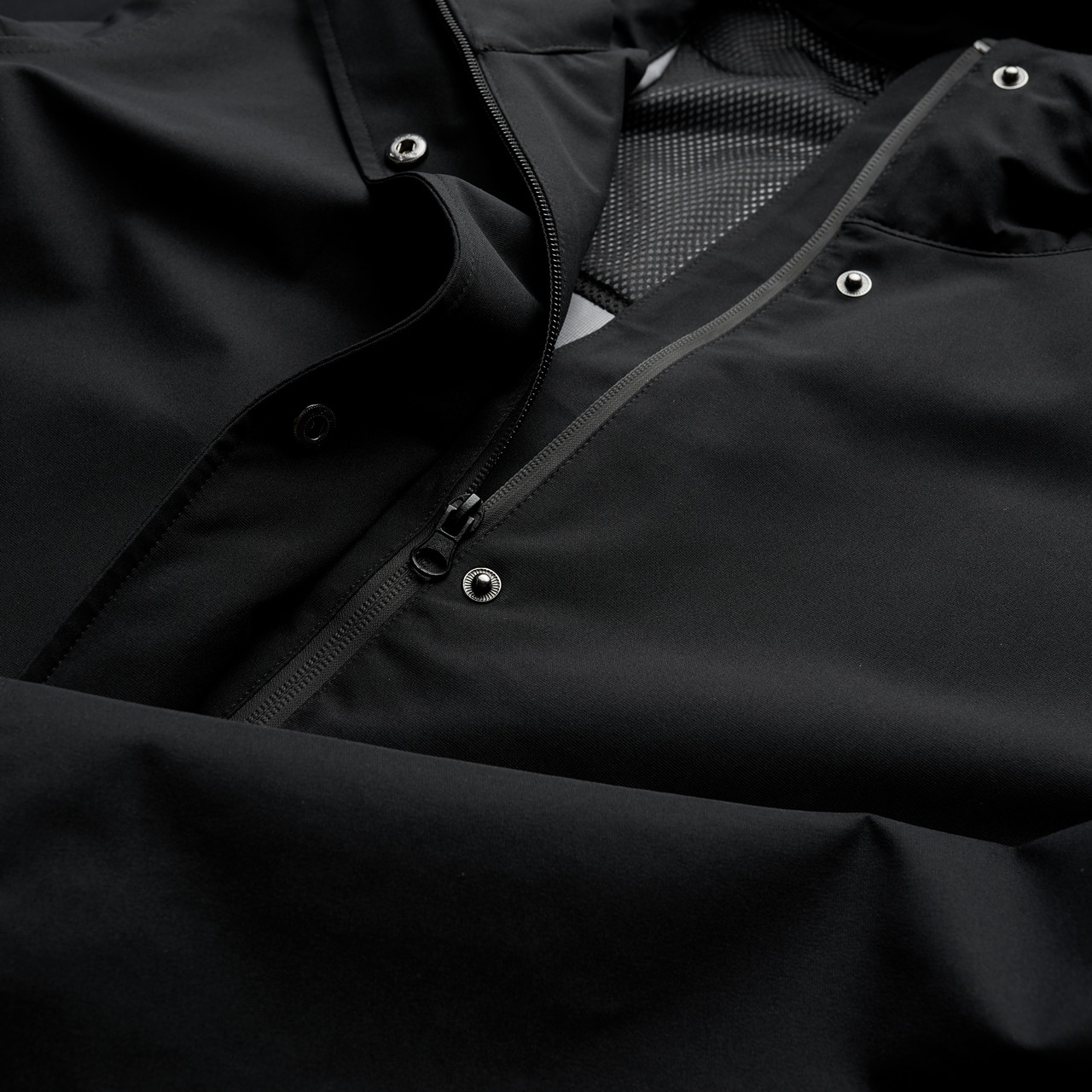 Wo's Tech Jacket - Image 3