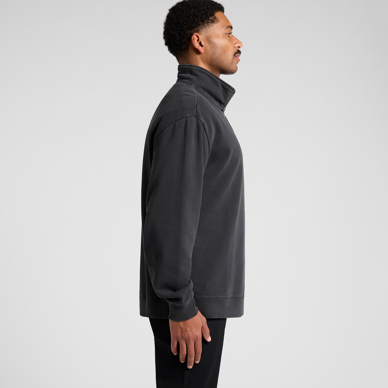 Relax Faded Half Zip - Image 10