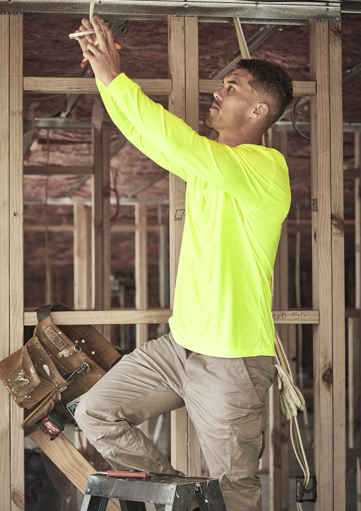 Mens Hi Vis Long Sleeve Tee - Image 4