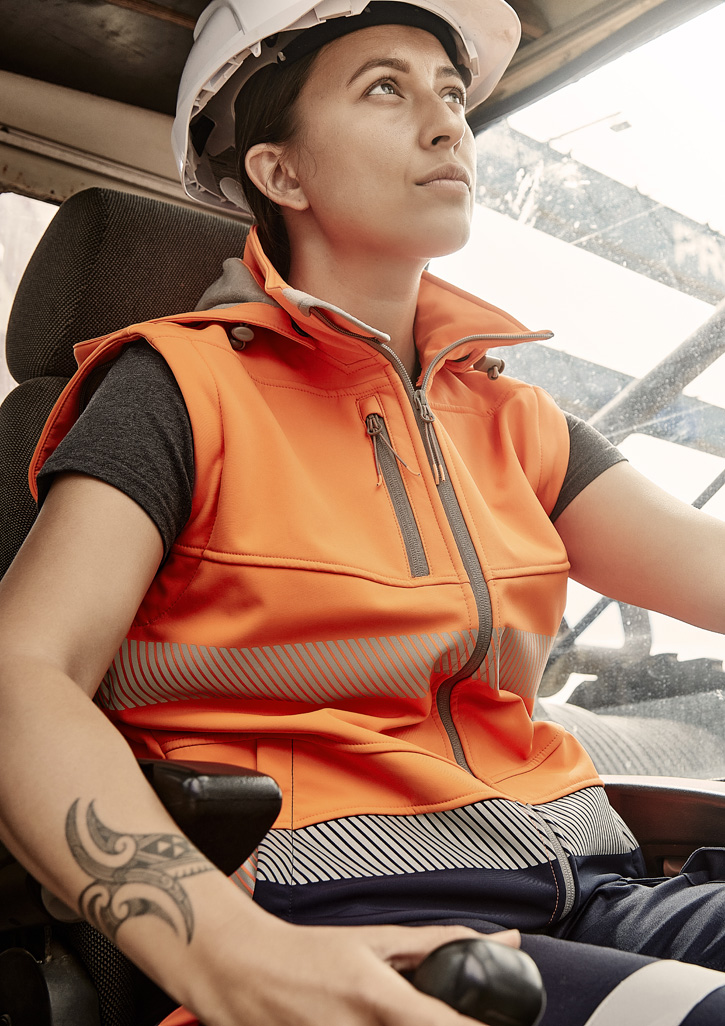 Womens Streetworx 2 In 1 Stretch Softshell Jacket - Image 11
