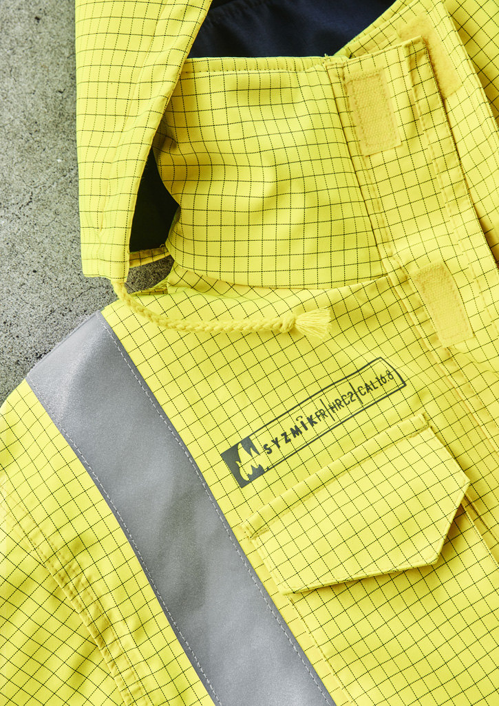 Mens Orange Flame Arc Rated Antistatic Waterproof Jacket - Image 3