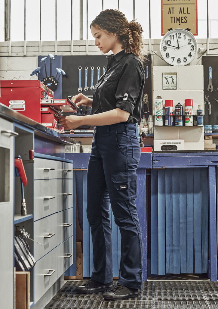 Womens Rugged Cooling Cargo Pant - Image 4