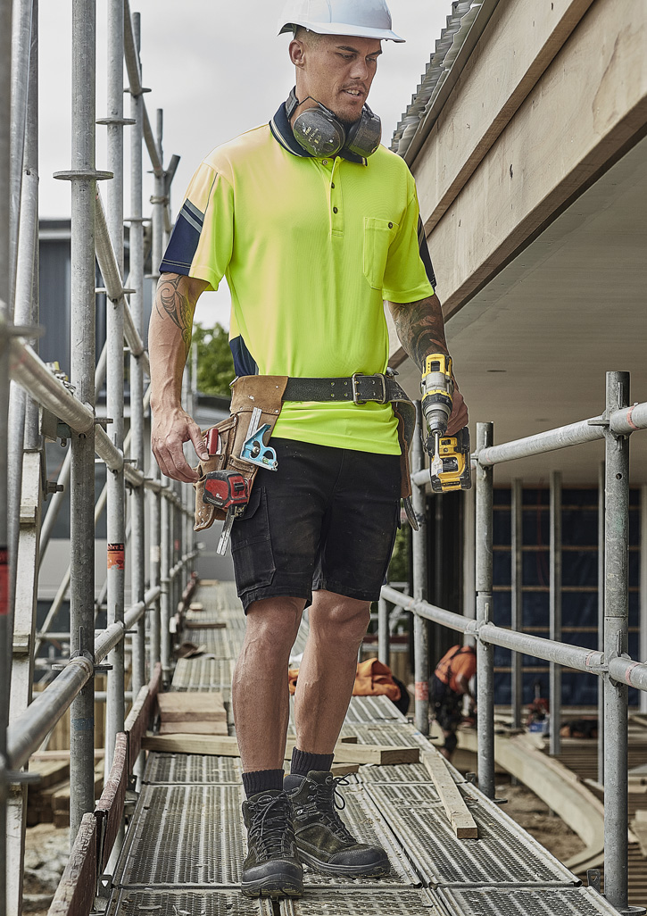 Mens Essential Stretch Cargo Short - Image 15