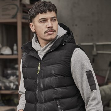 Unisex Streetworx Hooded Puffer Vest