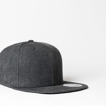 U15604 UFlex Adults Flat Peak 6 Panel Fitted