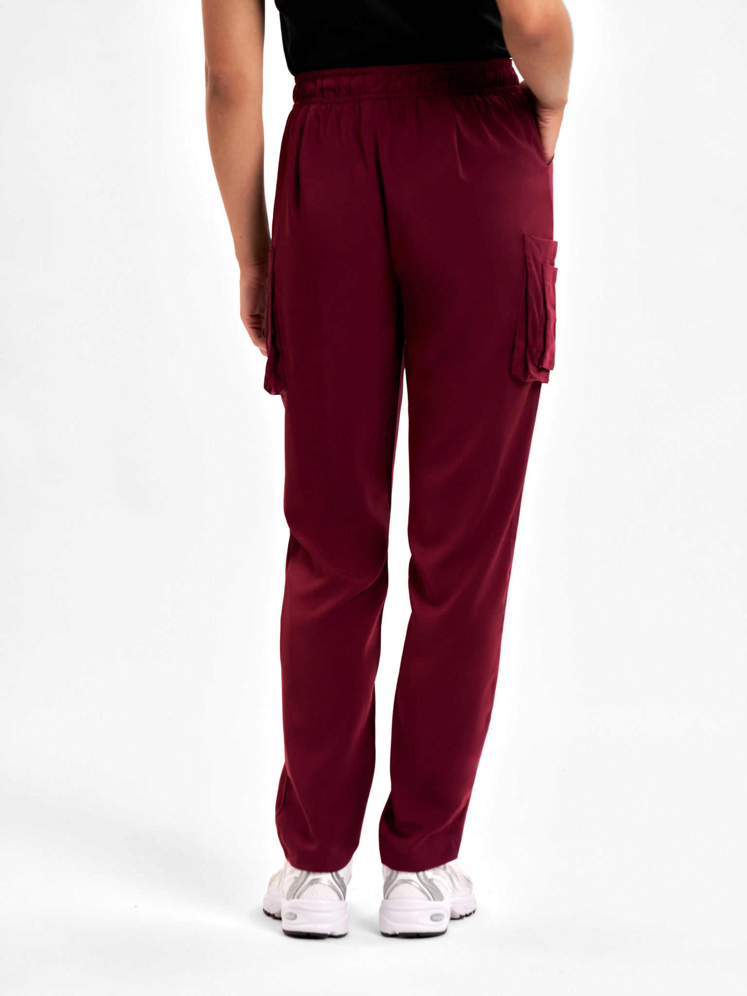 Womens Avery Slim Leg Scrub Pant - Image 5