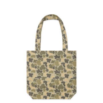 1001c Carrie Camo Tote